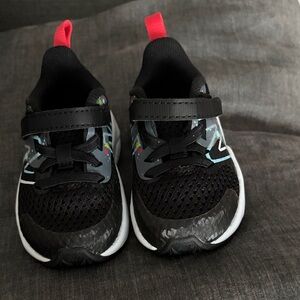New Balance Kids Black Sneakers with Red Highlights